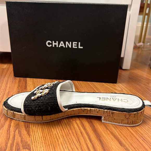 Chanel Tweed Slide Sandals Women’s EU Size 42 w/ box - Picture 8 of 12